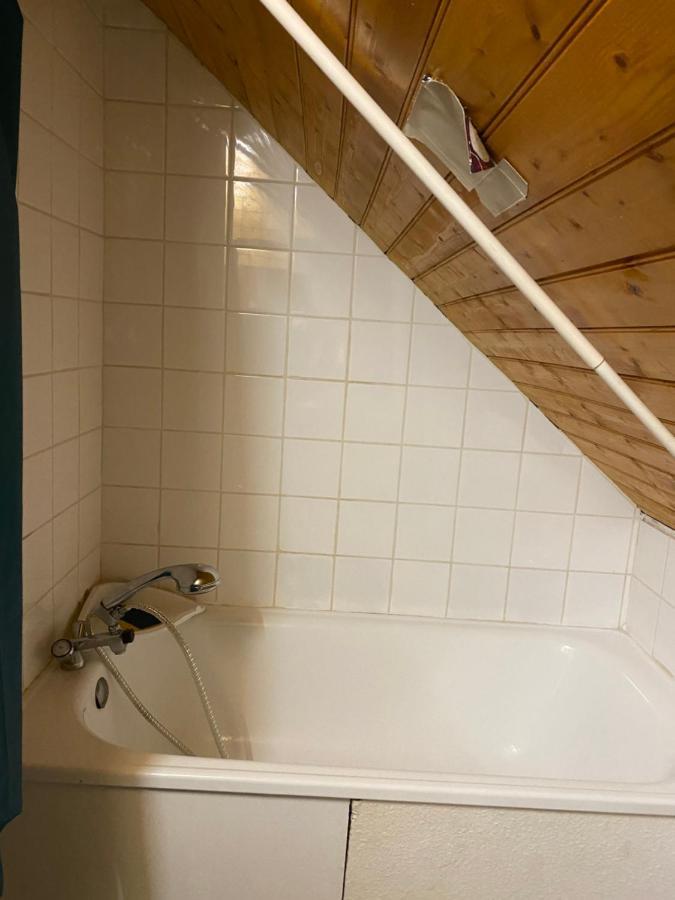 33 Boulevard Charles De Gaulle Bagneres-de-Luchon Bagian luar foto